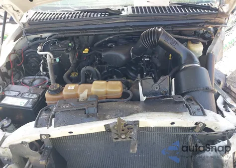 2004 Ford F-250 Xl/Xlt z USA, uszkodzony, nr VIN 1FDNF20L14ED47044